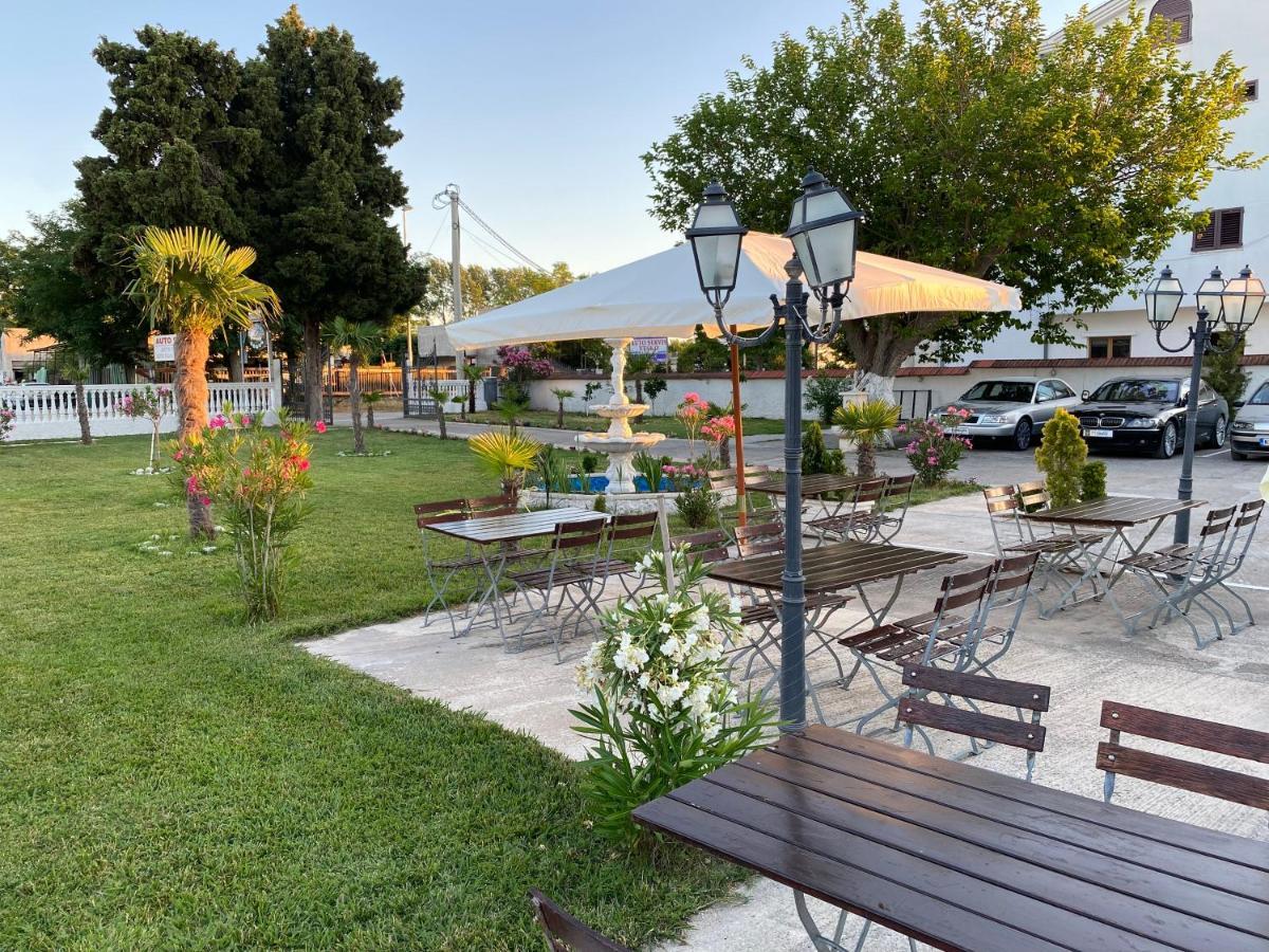 Apartments Vila Sara M Ulcinj Exteriér fotografie